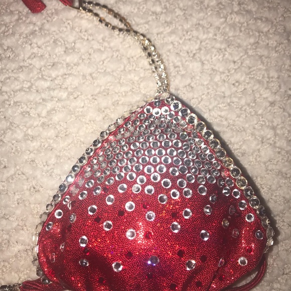 Competition Bikini - Picture 2 of 4